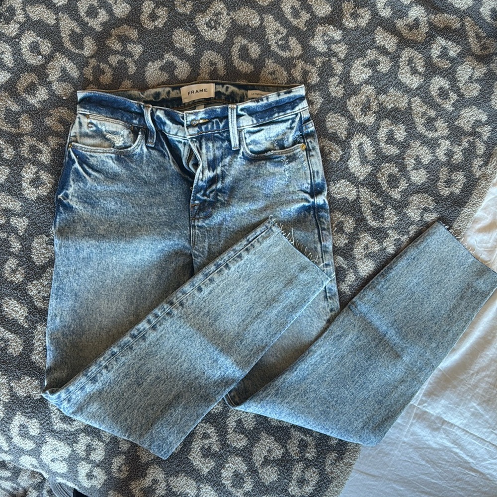 Frame Denim Women’s Skinny Jeans in Light Blue Wash